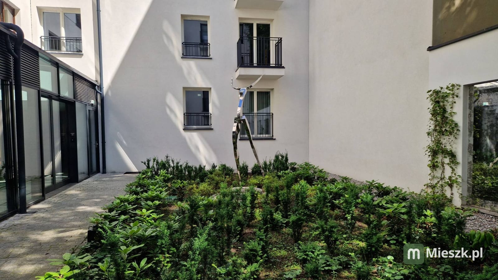Libra Residence — 8