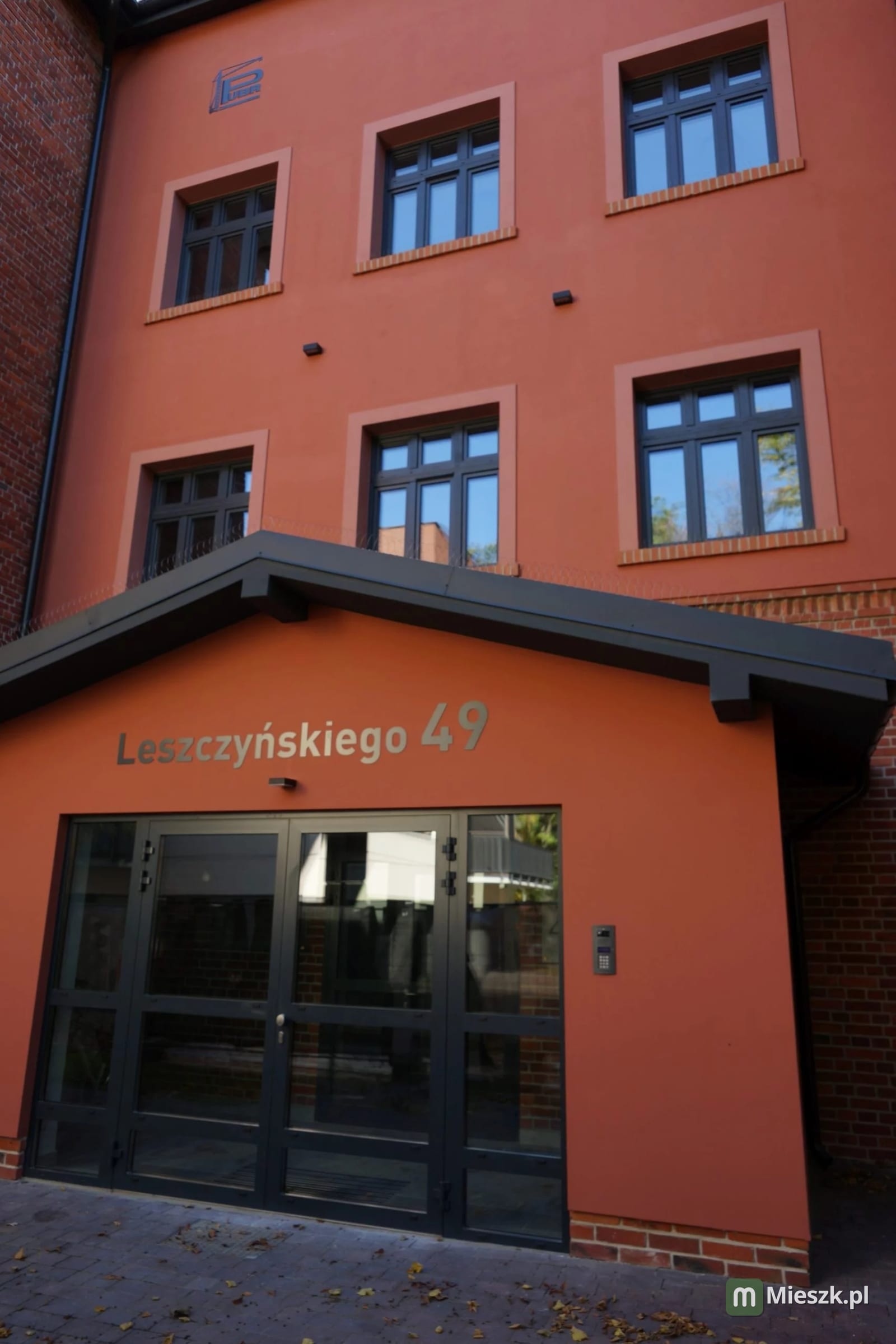 Leszczyńskiego 49 — 2