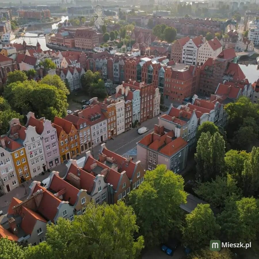 Szczepana Pileckiego 5 — 3