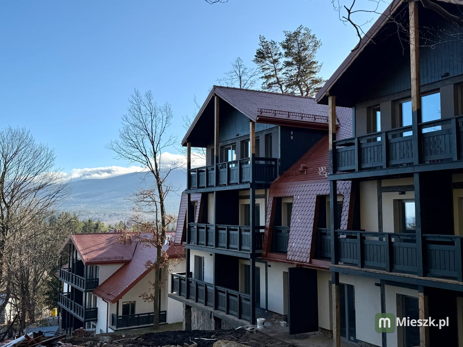 Szklarska Village — 9