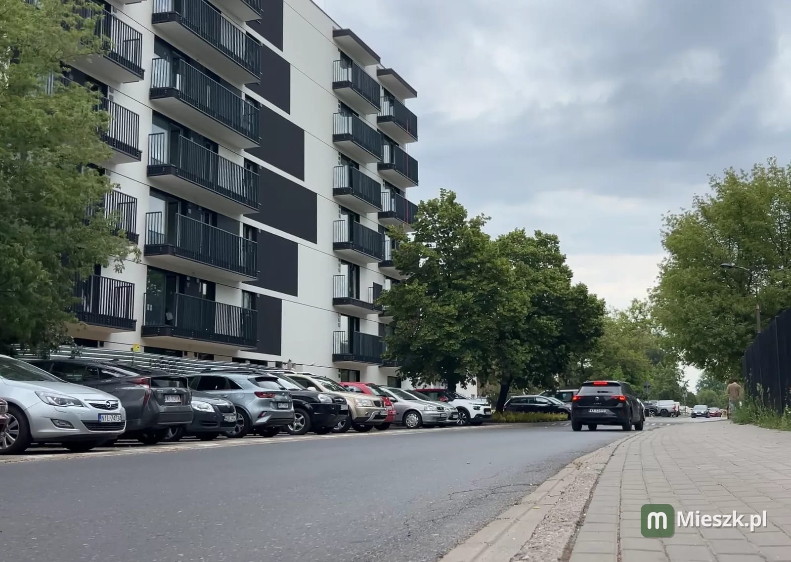 Bogusławskiego 21 — 4