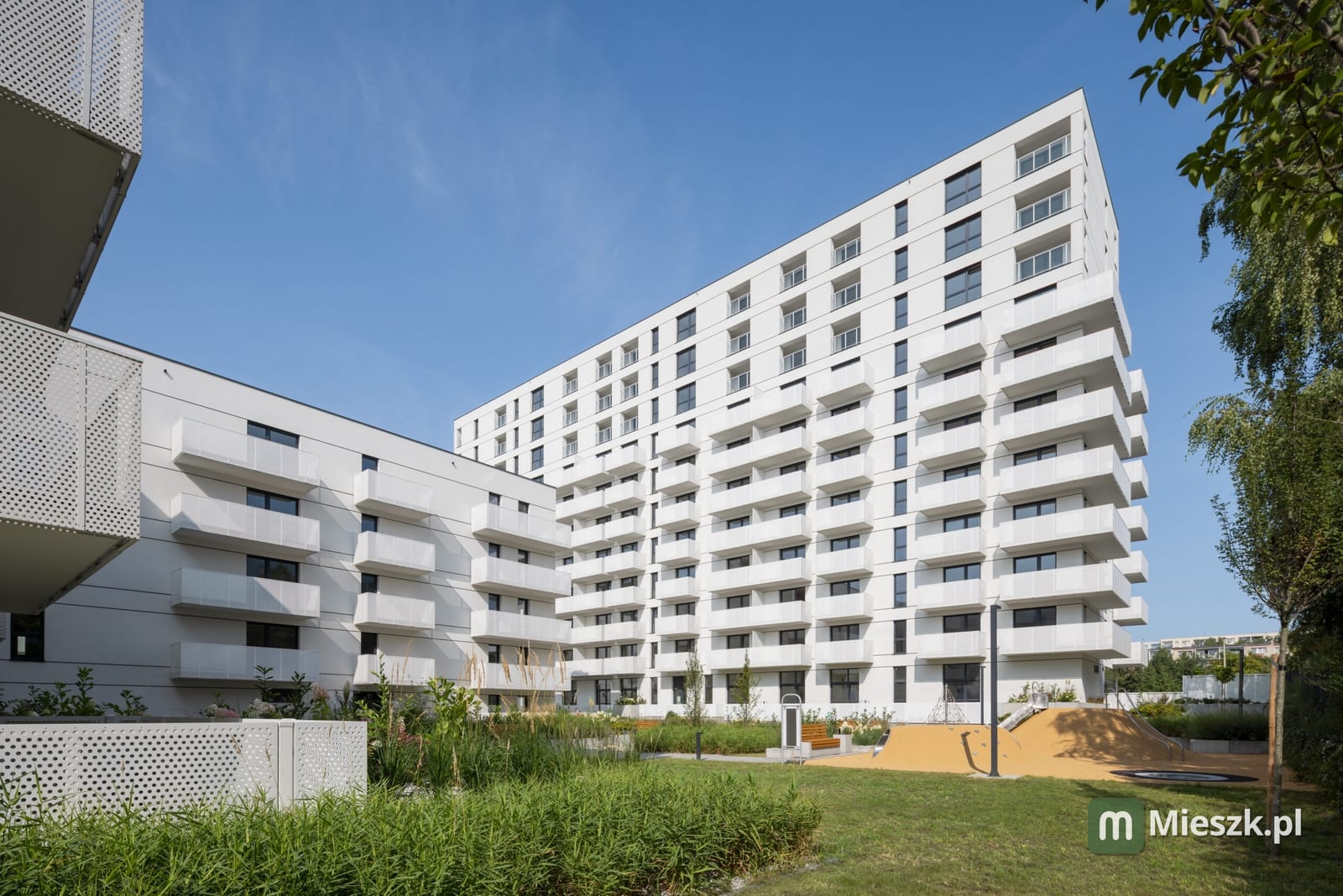 Maratońska 49 — 3