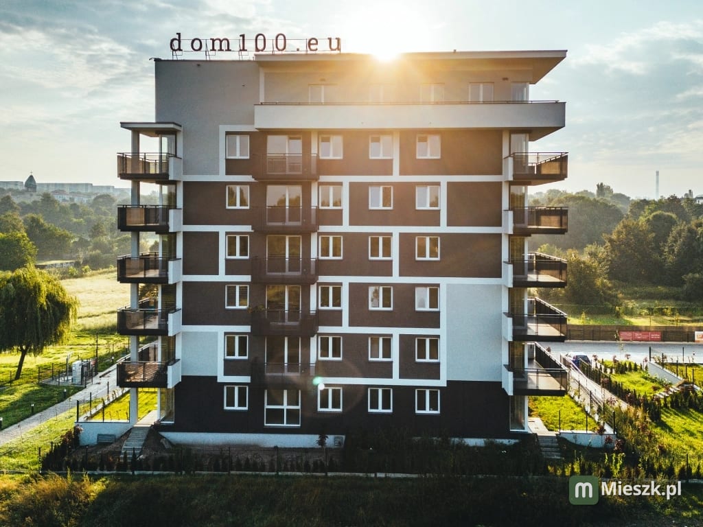 Apartamenty Poezji III — 3