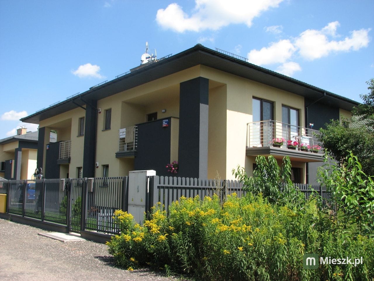 Powstańców — 5