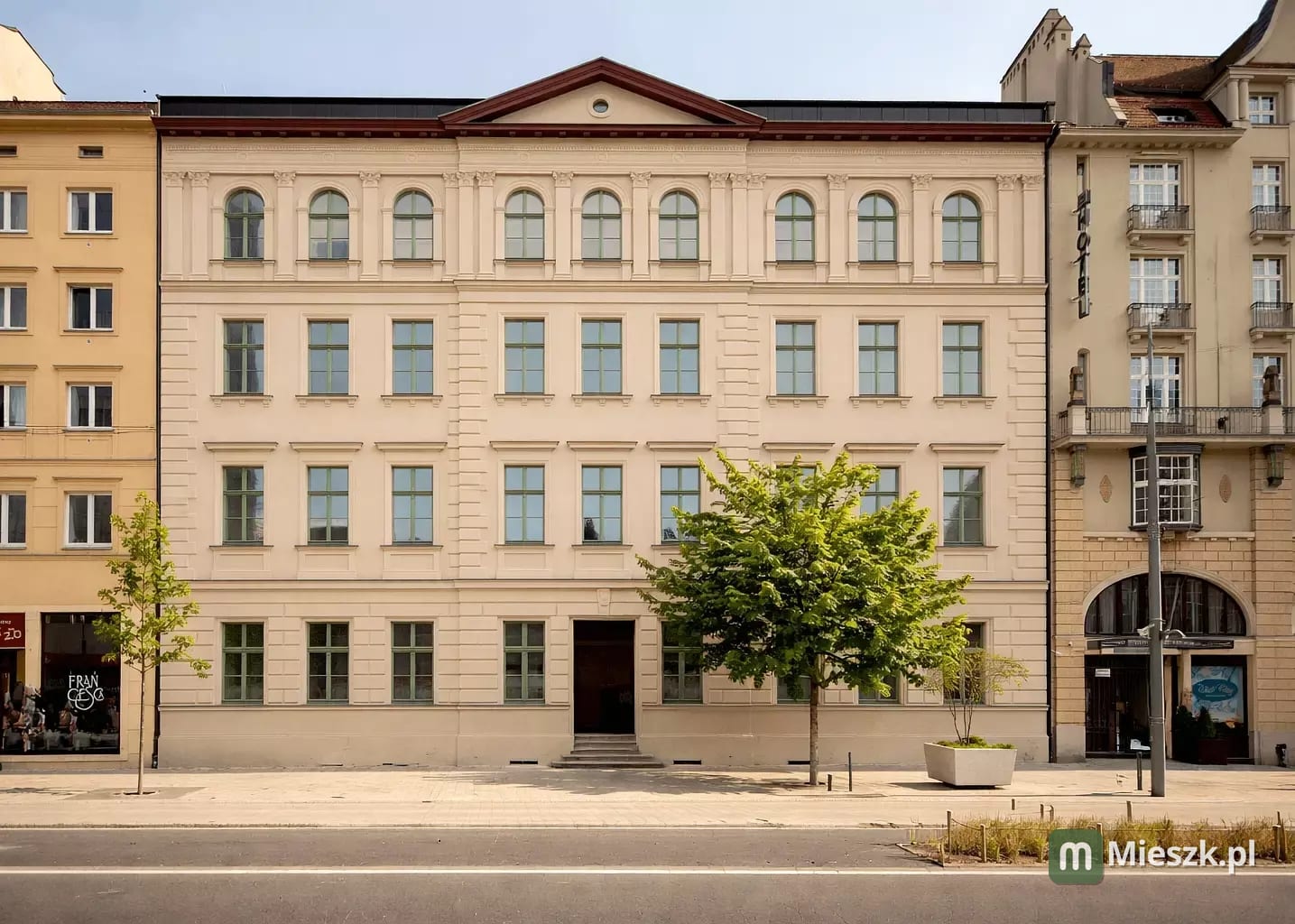 Święty Marcin 65 — 2