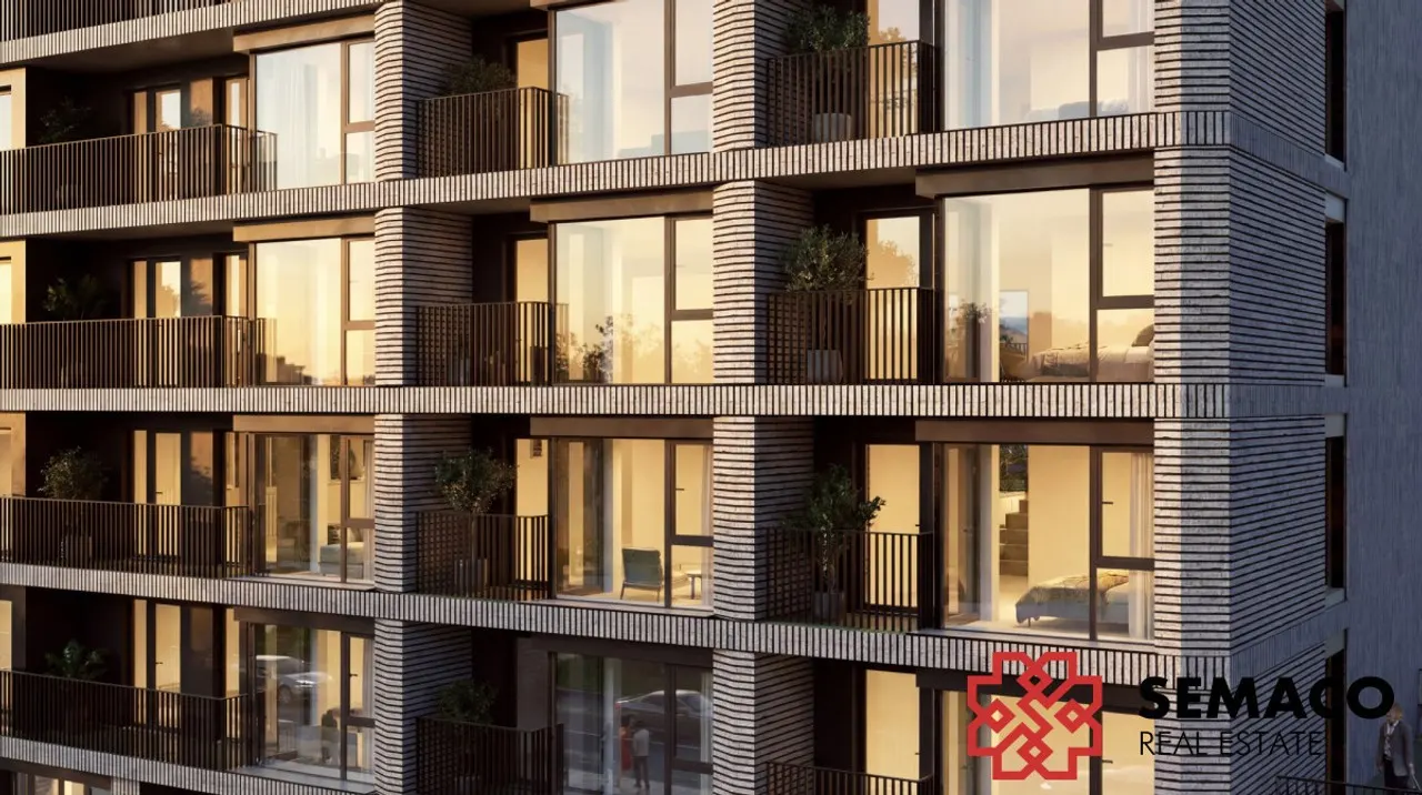 PLATINUM RESIDENCE — 3