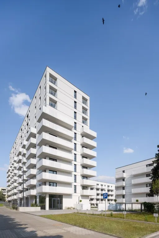 Maratońska 49 — 21