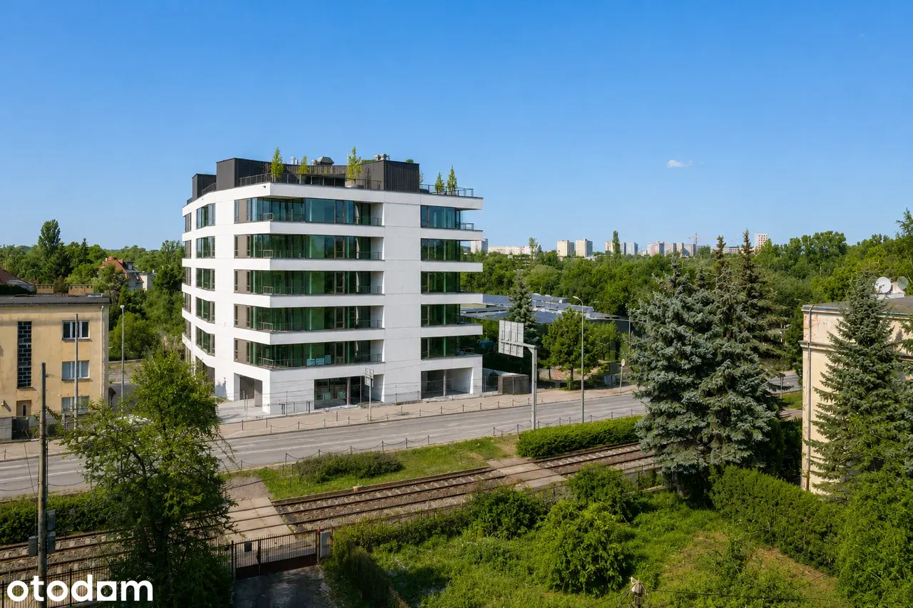 Pułaskiego 19 — 18