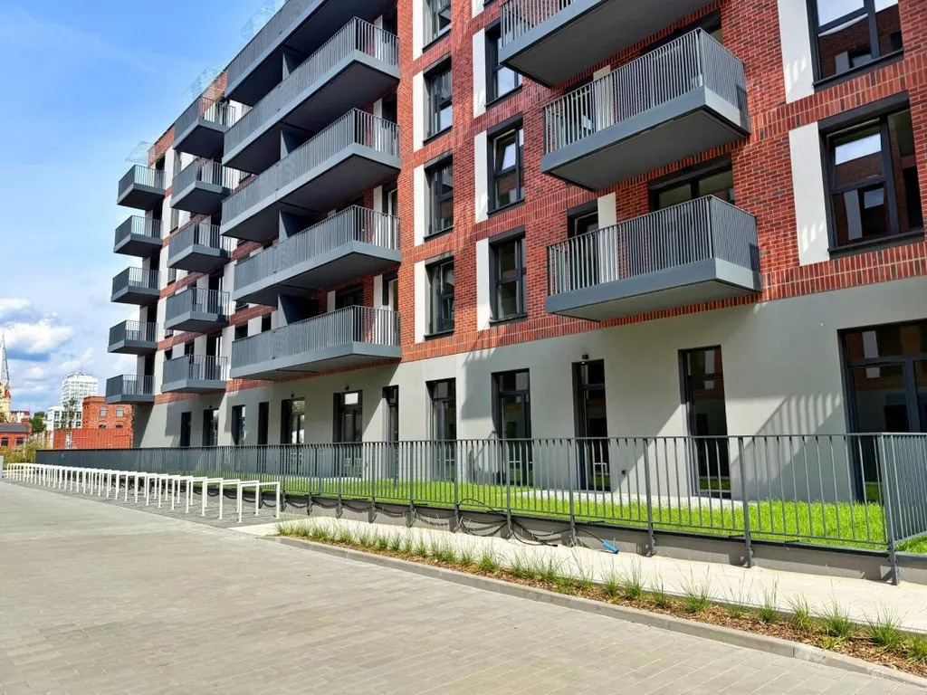 ul. Inżyniera Stefana Skrzywana — 8