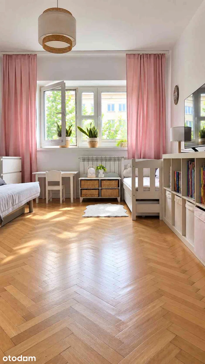 Słoneczne dwustronne mieszkanie 30,88 m2 na Muranowie blisko metra
