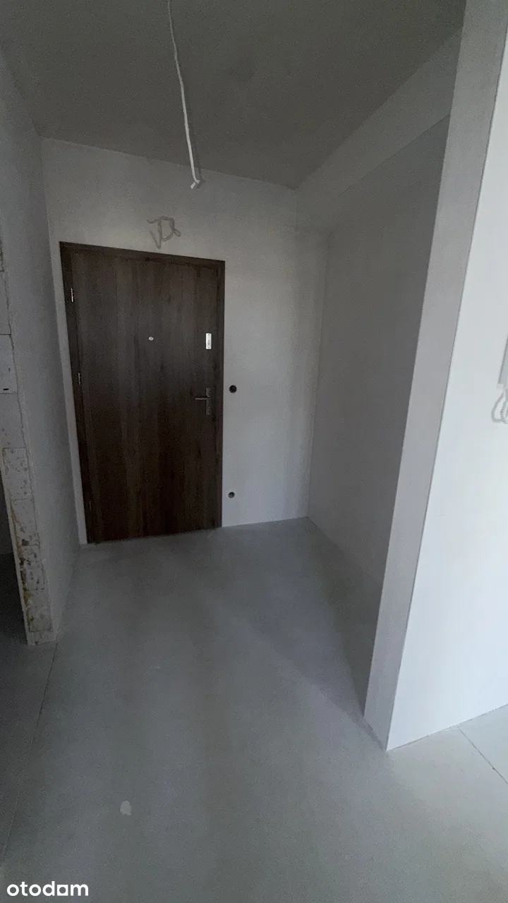 ul. Wańkowicza — 12