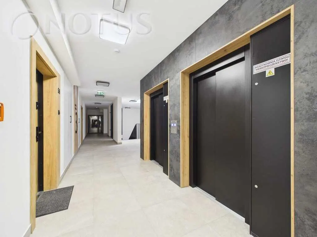 Apartamenty Poezji III — 7