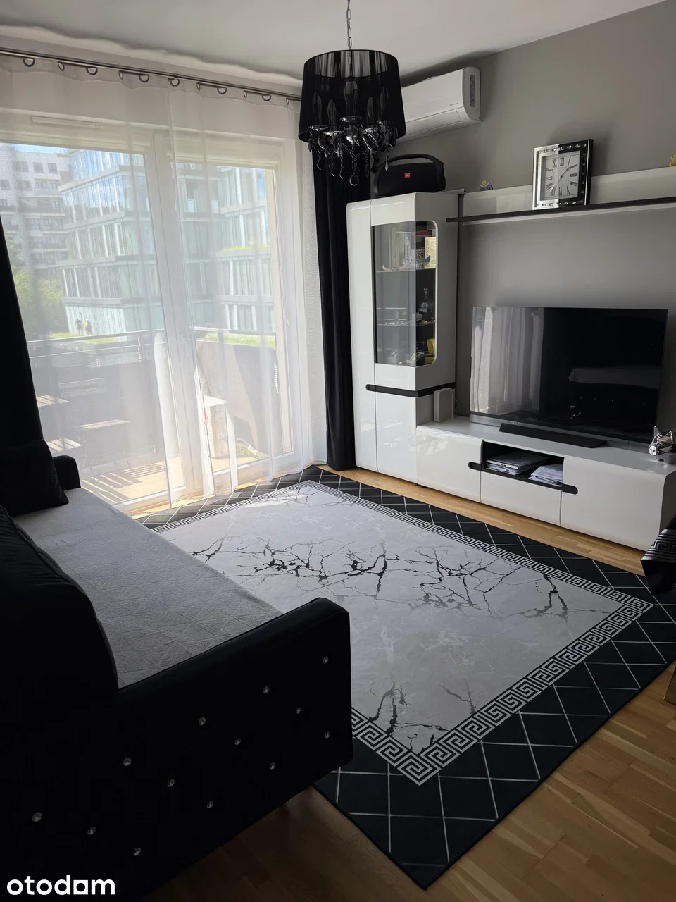 3-pokojowe mieszkanie z balkonem w Woli