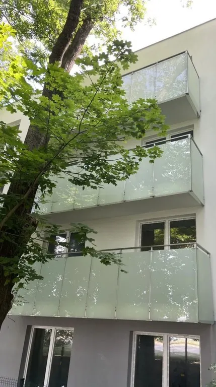 Rychlińskiego — 8