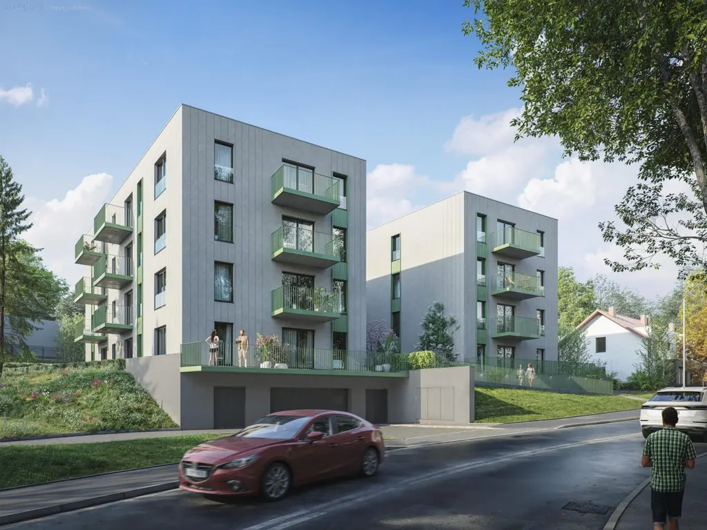 Malborska 151 — 9