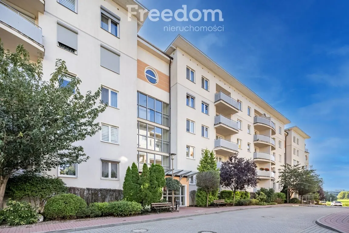 3 POKOJE | 66 M² | T. MATECKIEGO | ZŁOTE OGRODY